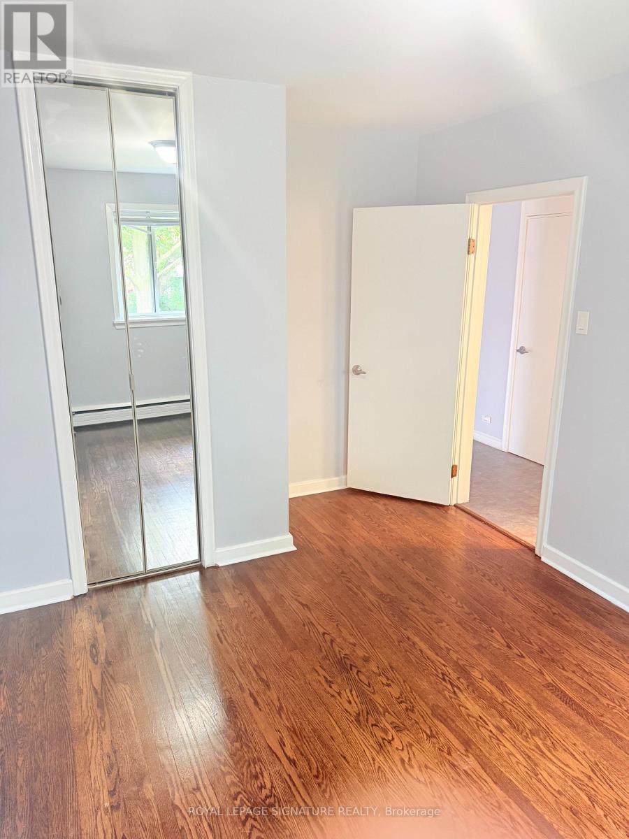 1467a Birchmount Road, Toronto, Ontario  M1P 2G4 - Photo 7 - E13717822