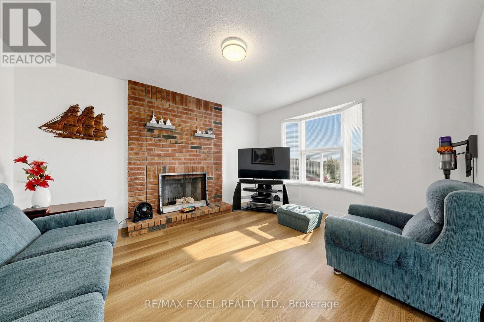 33 Wharton Square, Toronto, Ontario  M1V 4M9 - Photo 15 - E13717860