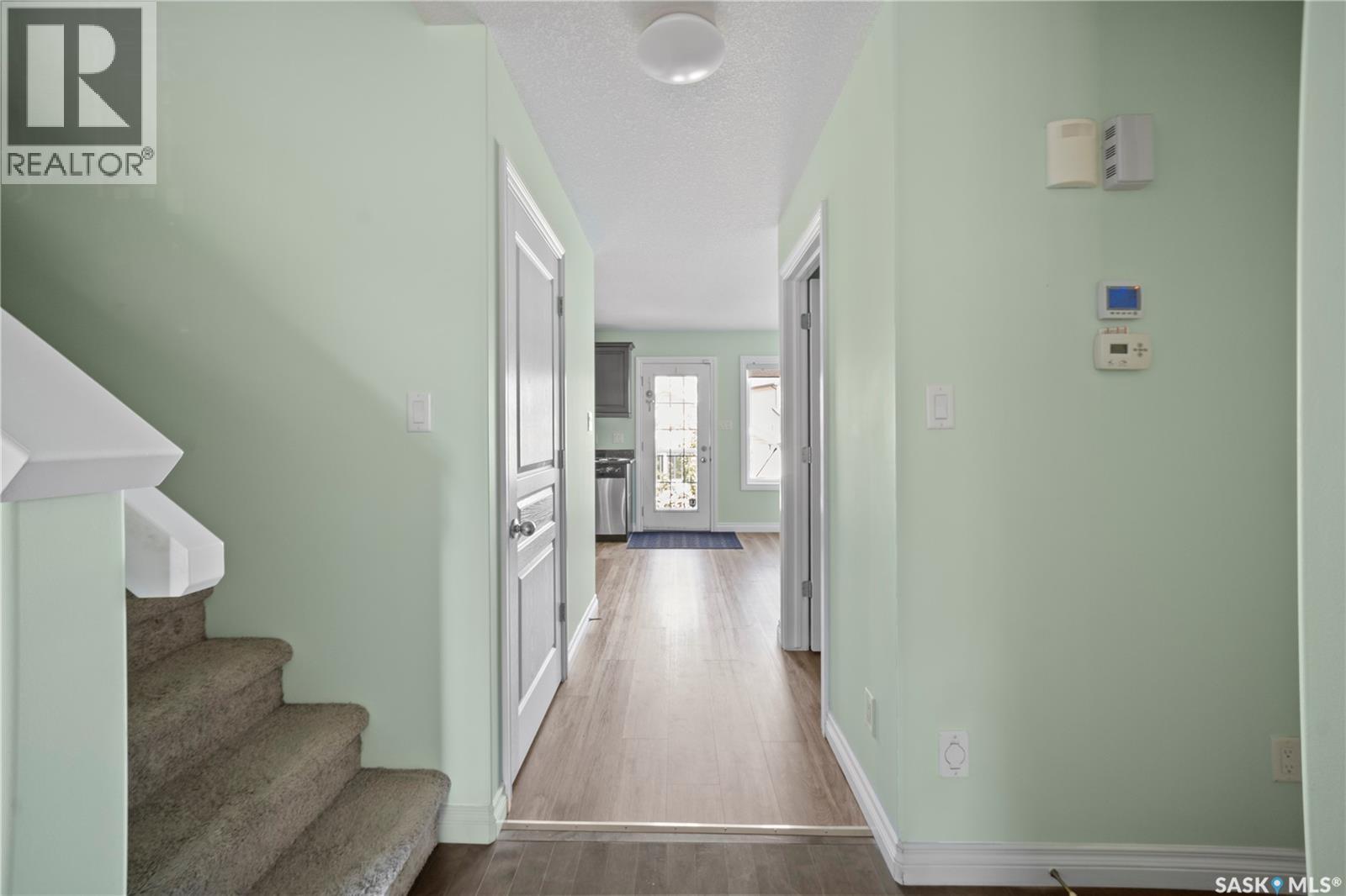 4873 James Hill Road, Regina, Saskatchewan  S4W 0C6 - Photo 10 - SK046466