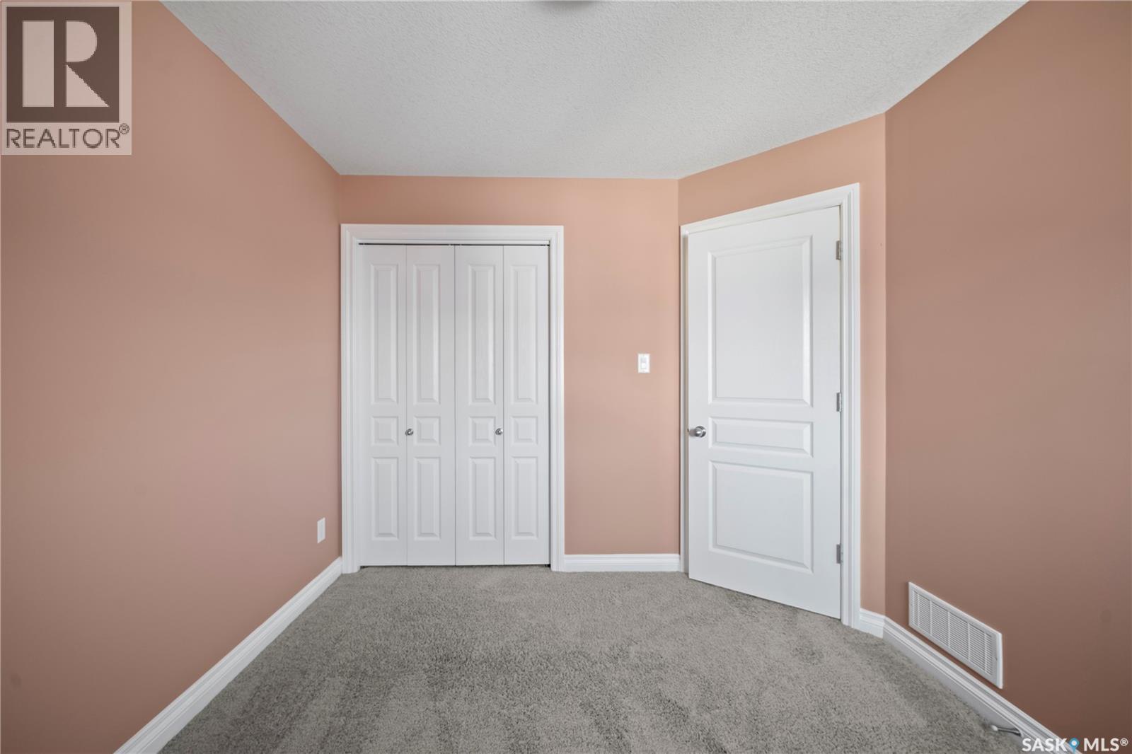 4873 James Hill Road, Regina, Saskatchewan  S4W 0C6 - Photo 27 - SK046466