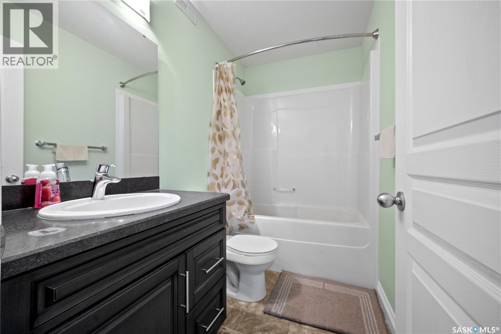 4873 James Hill Road, Regina, Saskatchewan  S4W 0C6 - Photo 29 - SK046466