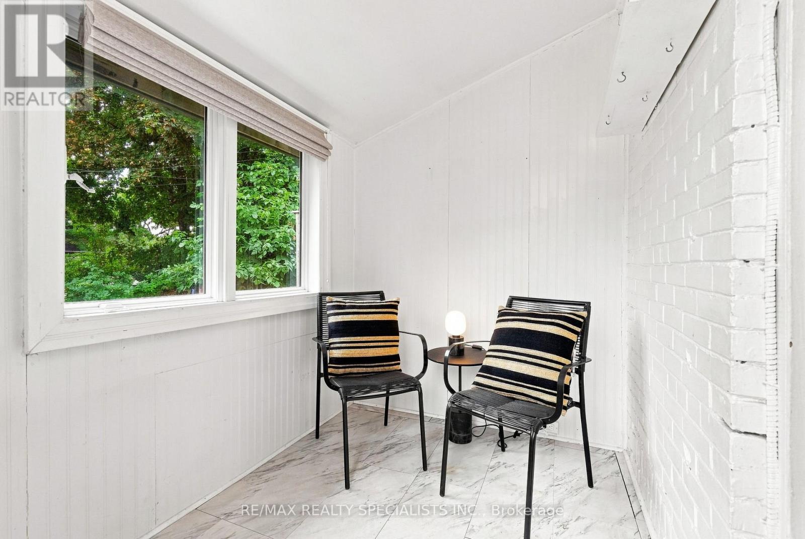 21 Mendel Avenue, Toronto, Ontario  M4C 1E6 - Photo 21 - E13718124