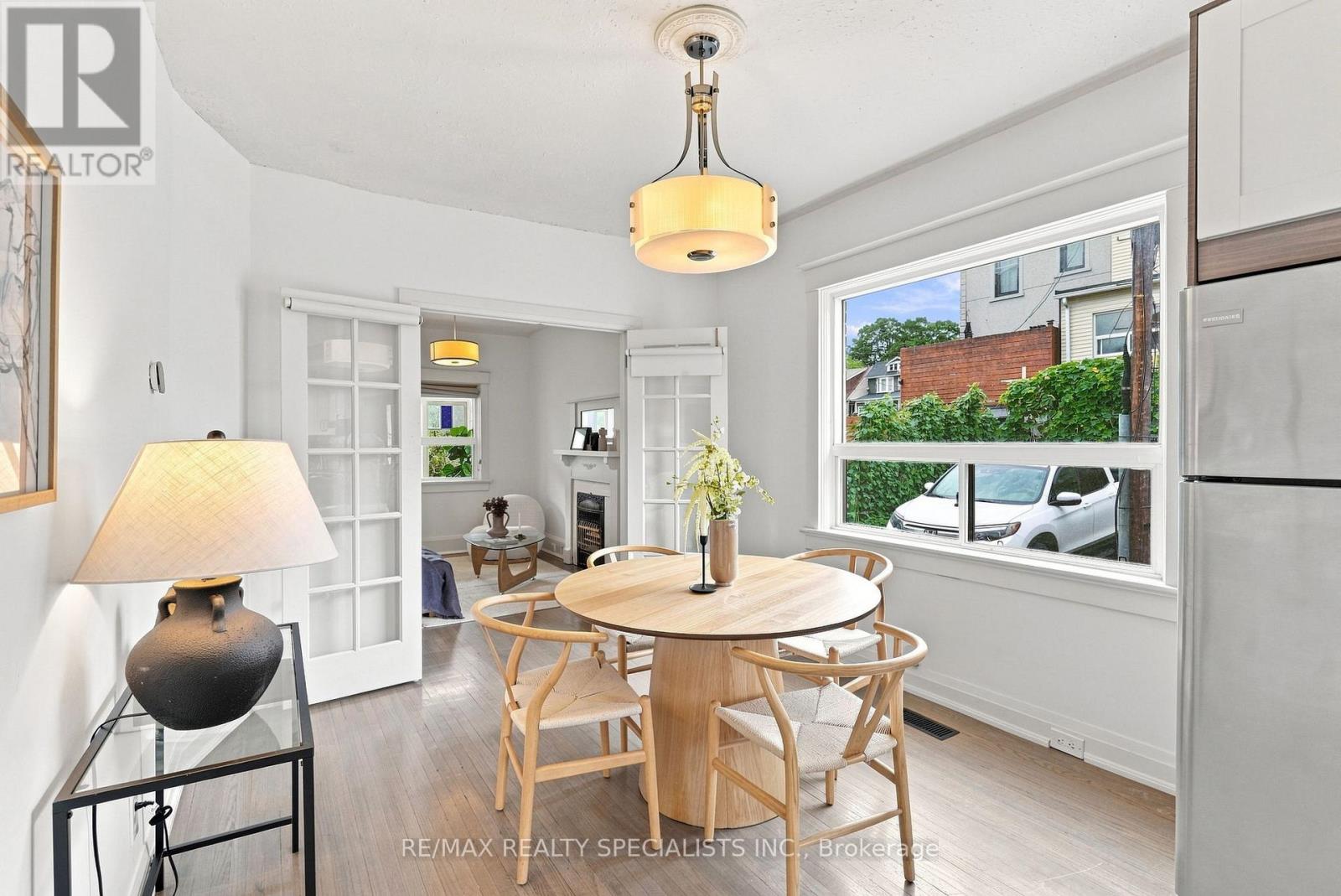 21 Mendel Avenue, Toronto, Ontario  M4C 1E6 - Photo 27 - E13718124