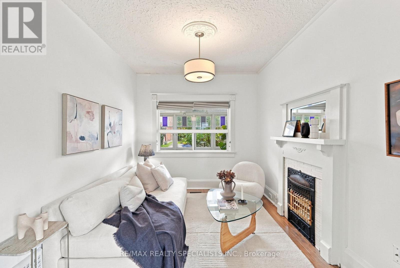 21 Mendel Avenue, Toronto, Ontario  M4C 1E6 - Photo 30 - E13718124