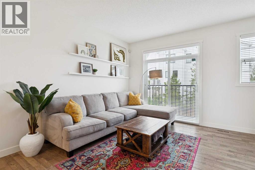206 Nolanfield Villas NW, Calgary, Alberta  T3R 0T9 - Photo 7 - A2338860