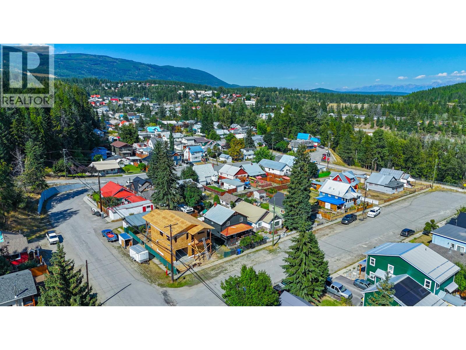 215 Buchanan Street, Kimberley, British Columbia V1A 1V8 - Photo 24 - 10398356