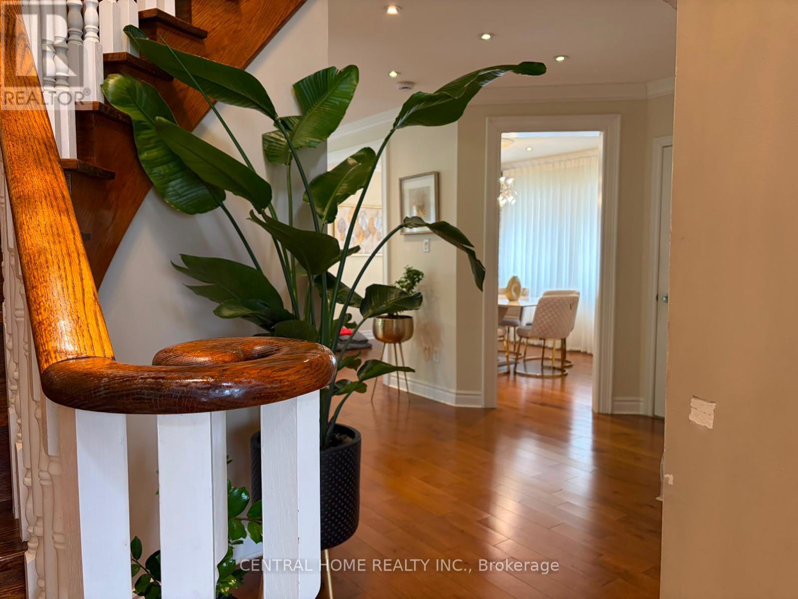 75 Bayswater Avenue, Richmond Hill, Ontario  L4E 4E6 - Photo 11 - N13717750