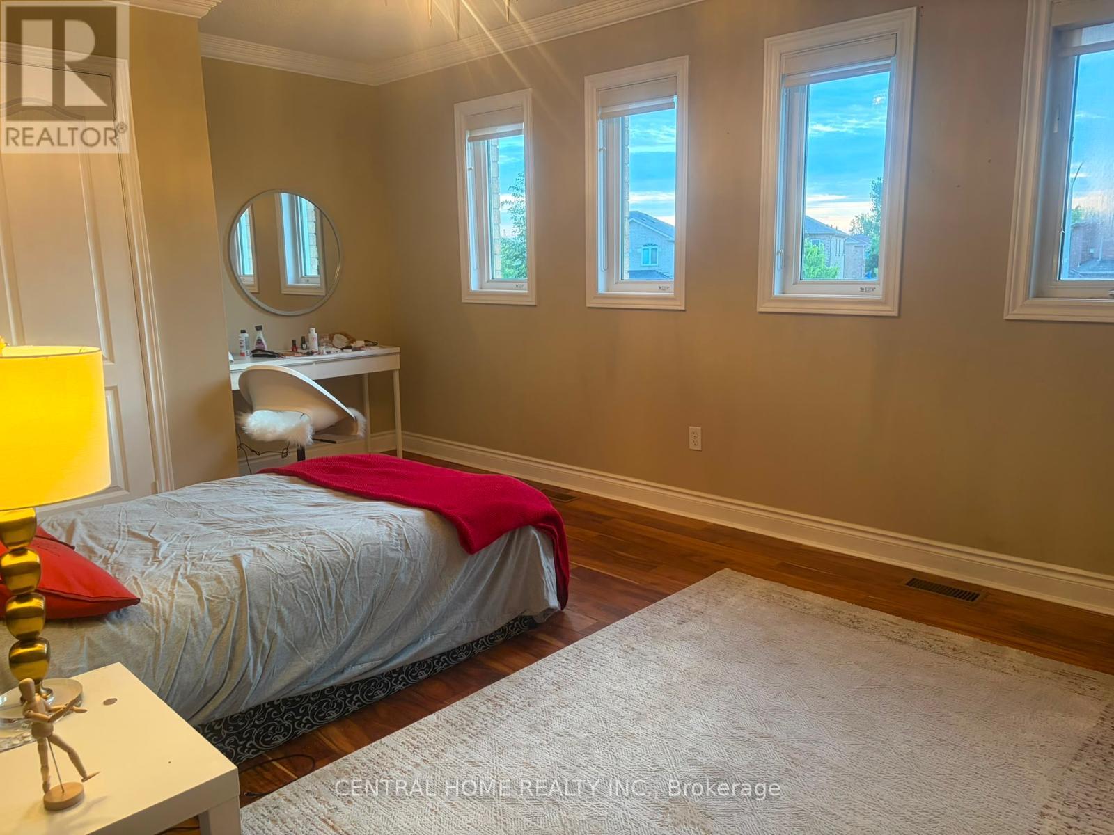 75 Bayswater Avenue, Richmond Hill, Ontario  L4E 4E6 - Photo 19 - N13717750