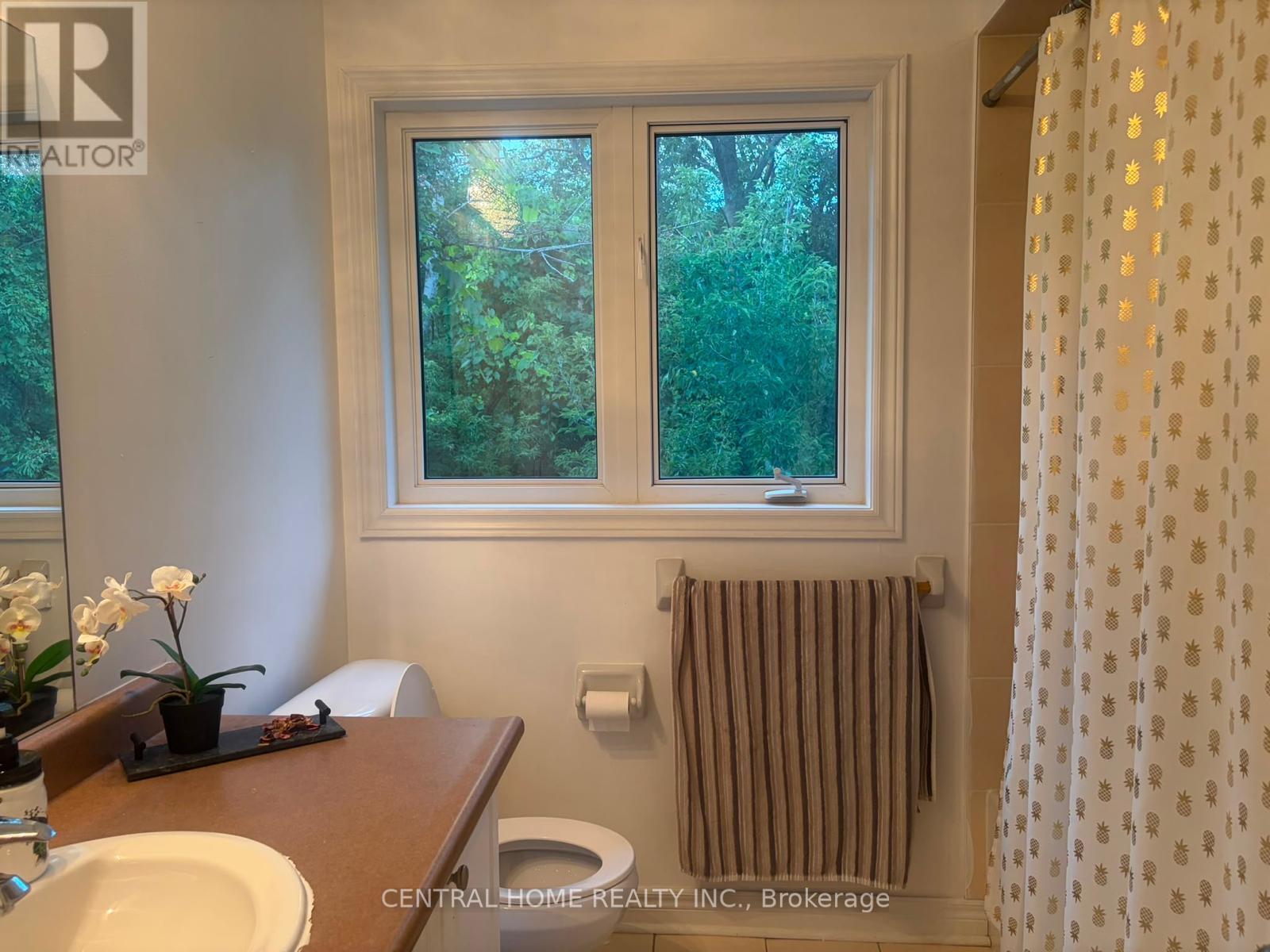 75 Bayswater Avenue, Richmond Hill, Ontario  L4E 4E6 - Photo 21 - N13717750