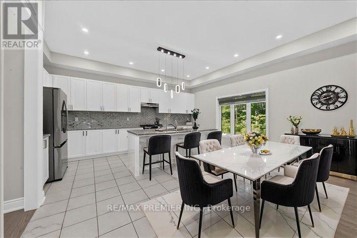 26 Birchwood Lane, Essa, Ontario  L0M 1B1 - Photo 18 - N13717762