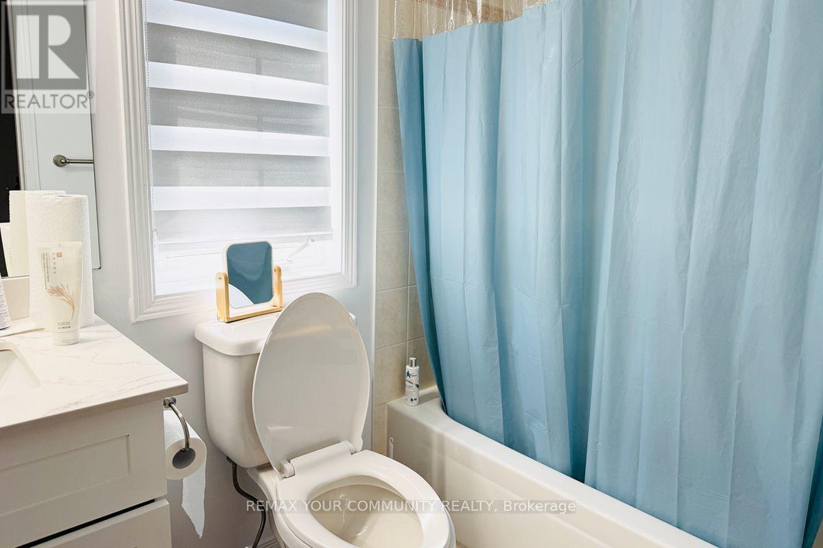 15 Benjamin Hood Crescent, Vaughan, Ontario  L4K 5M3 - Photo 10 - N13717808