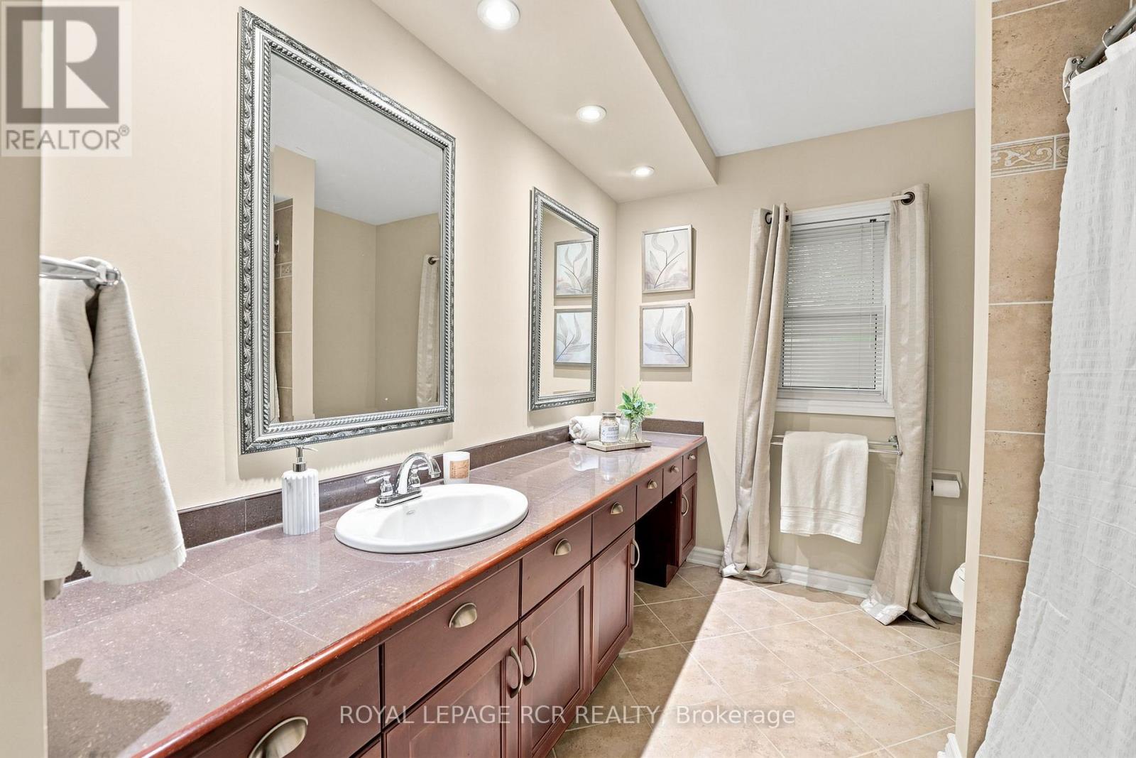 107 Windham Trail, Aurora, Ontario  L4G 5L6 - Photo 33 - N13717826