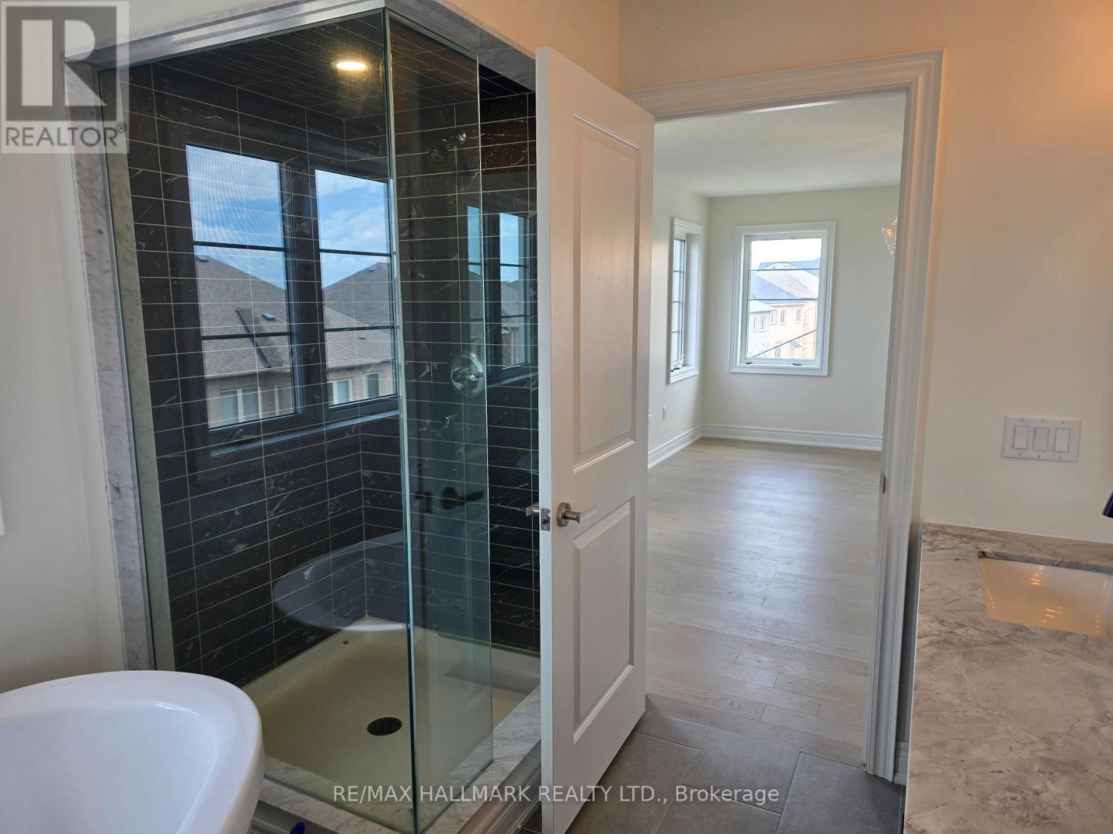 86 Murray Leonard Lane, East Gwillimbury, Ontario  L9N 0Z6 - Photo 18 - N13717958