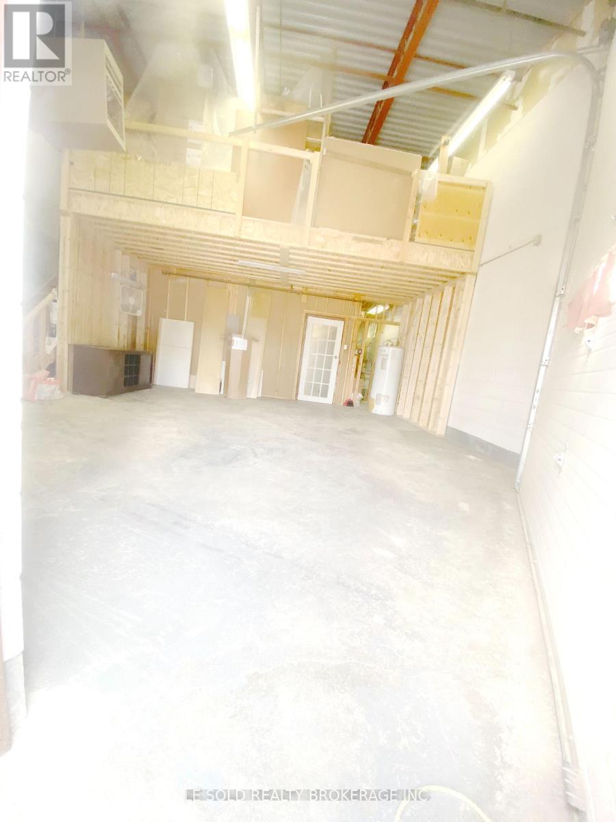 Unit 4 - B, F & Warehouse - 117 Ringwood Drive, Whitchurch-Stouffville, Ontario  L4A 8C1 - Photo 11 - N13718012