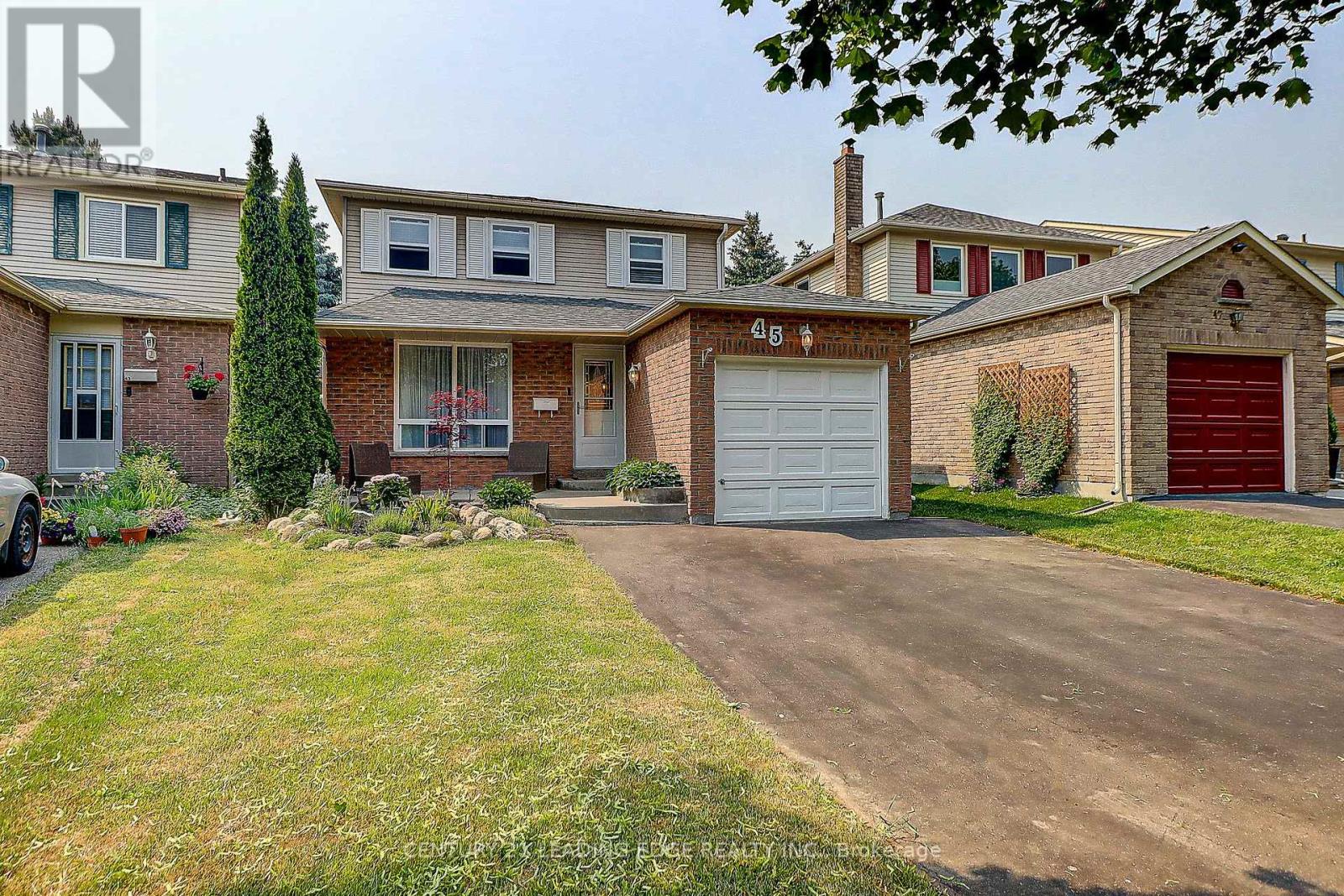 45 VANESSA ROAD