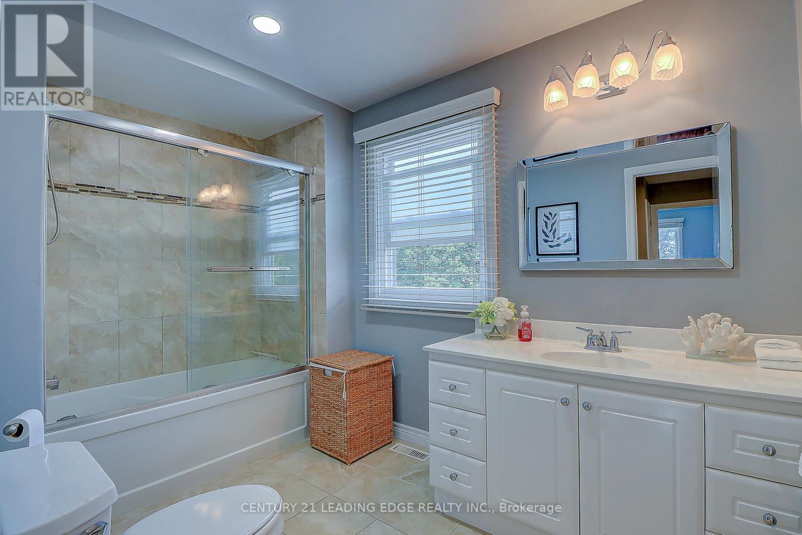 45 Vanessa Road, Markham (Markville), Ontario  L3R 4W1 - Photo 33 - N13718018
