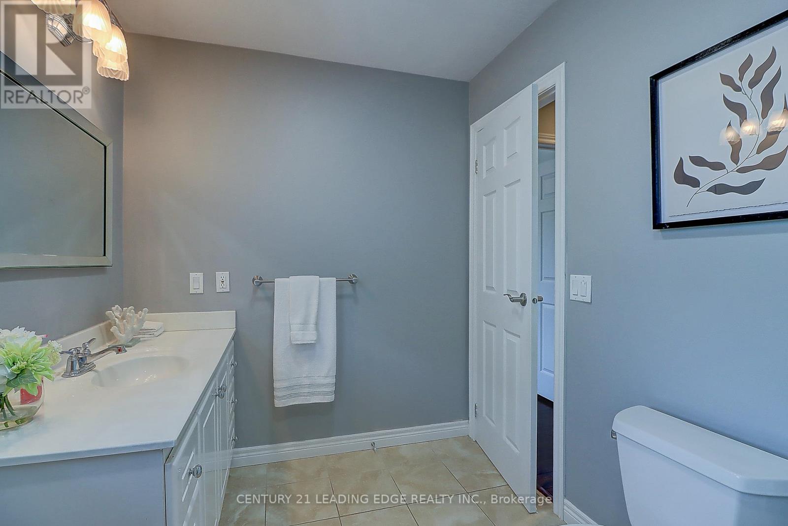 45 Vanessa Road, Markham (Markville), Ontario  L3R 4W1 - Photo 34 - N13718018