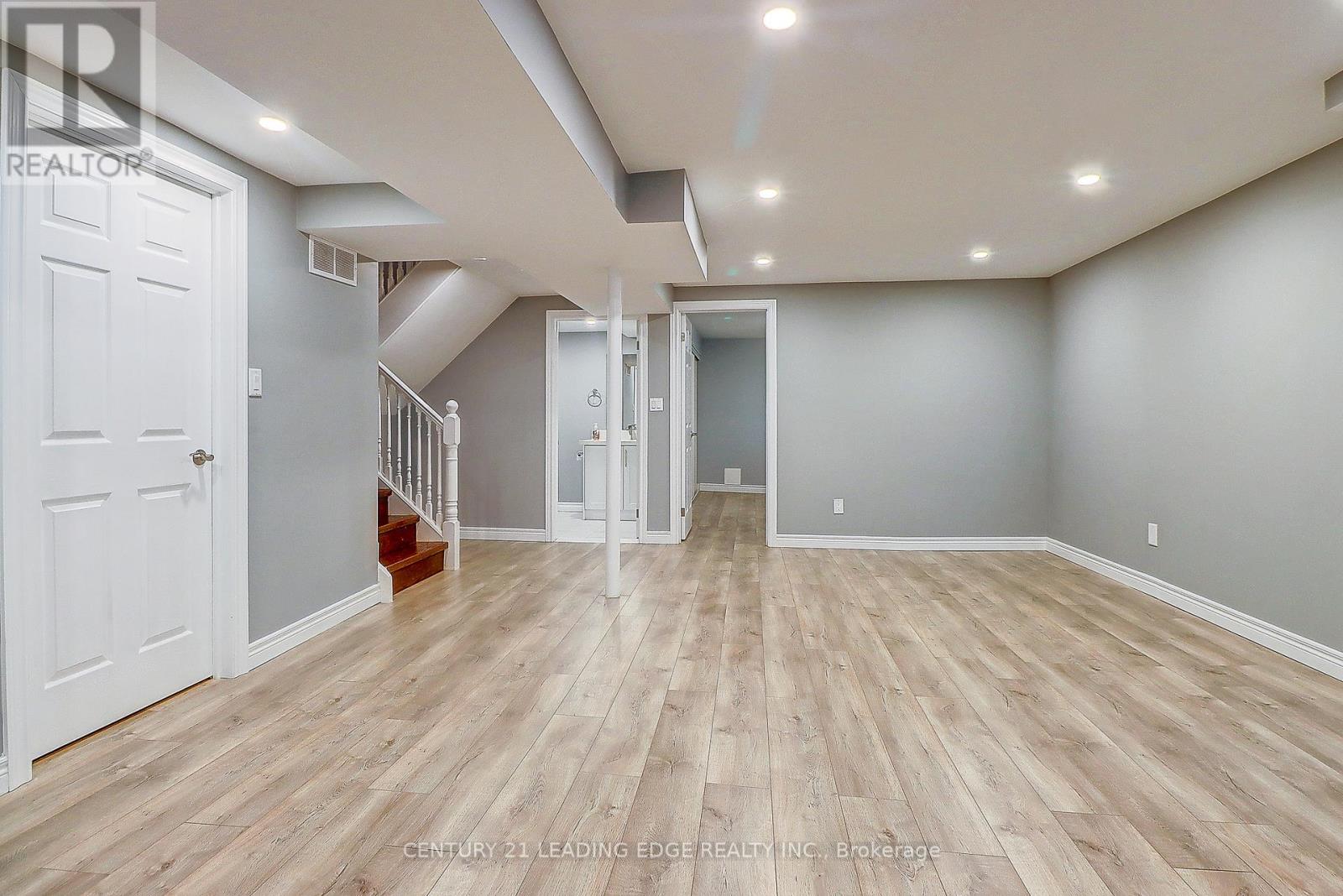 45 Vanessa Road, Markham (Markville), Ontario  L3R 4W1 - Photo 37 - N13718018