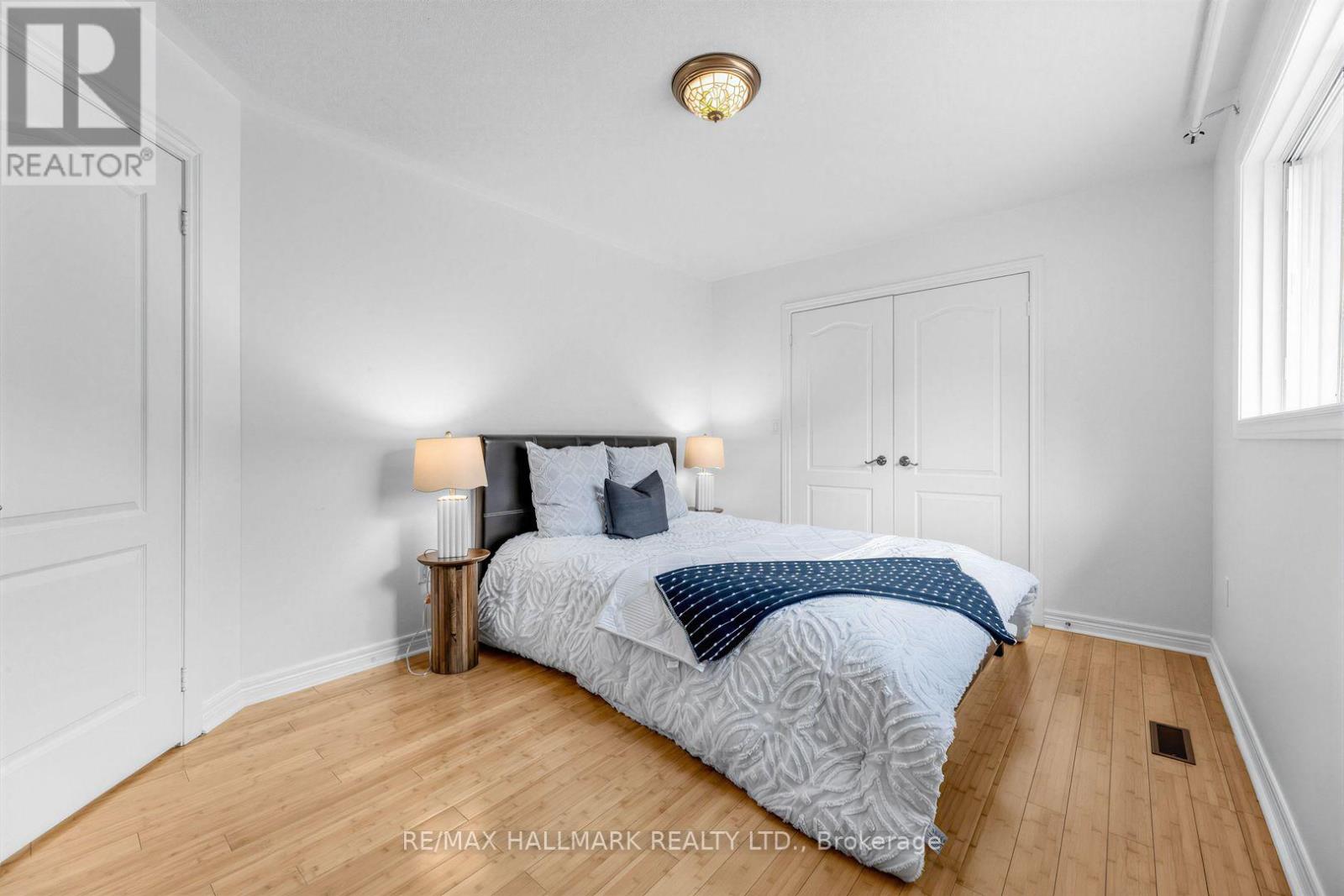 106 Larratt Lane, Richmond Hill, Ontario  L4C 0E3 - Photo 33 - N13718082