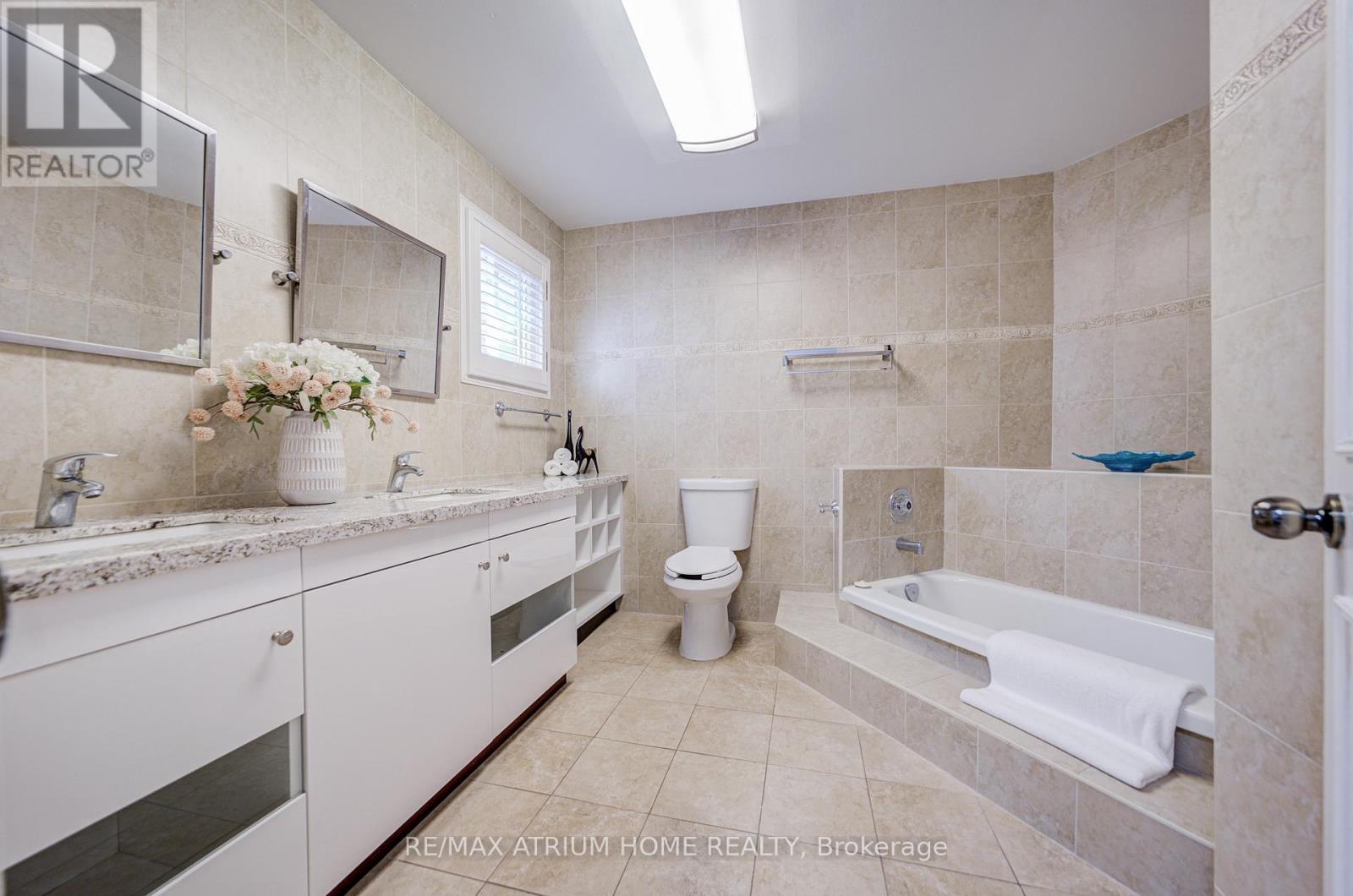 77 Rosedale Heights Drive, Vaughan, Ontario  L4J 4T3 - Photo 40 - N13718184