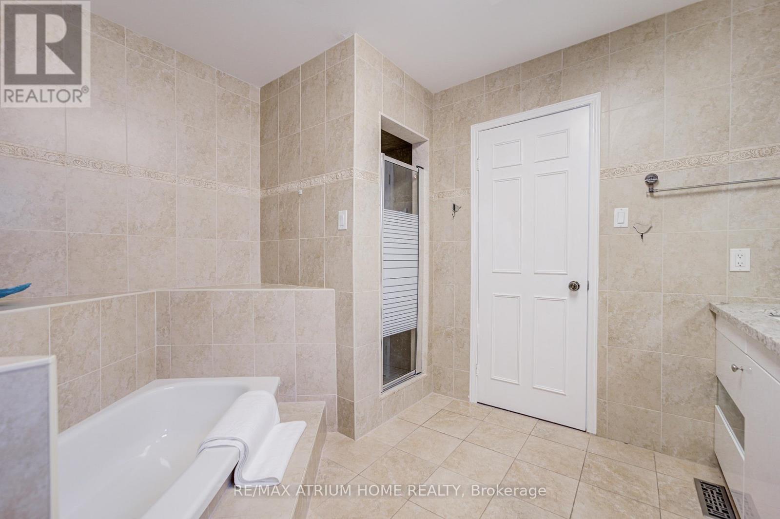 77 Rosedale Heights Drive, Vaughan, Ontario  L4J 4T3 - Photo 41 - N13718184