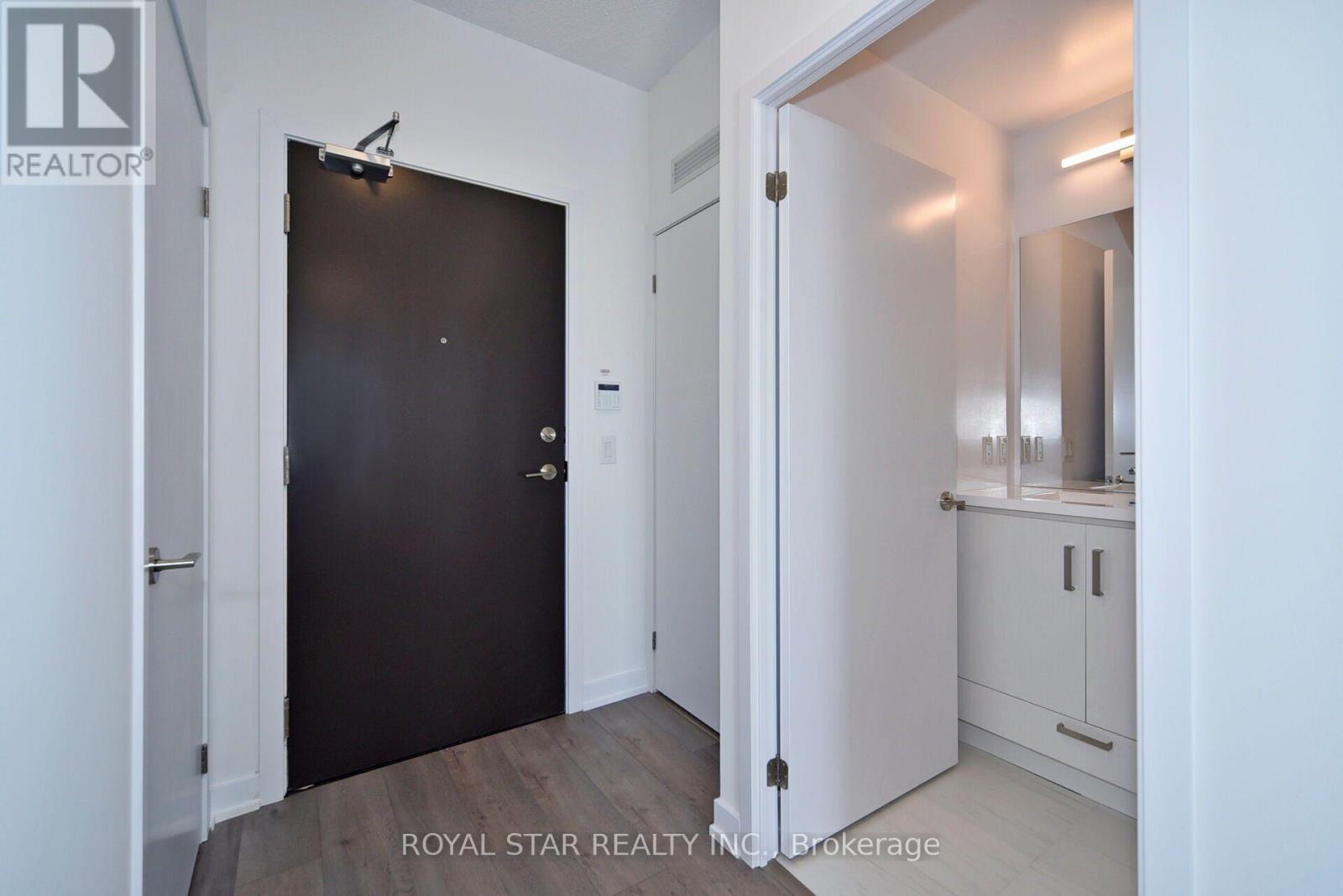 909 - 10 Honeycrisp Crescent, Vaughan (Vaughan Corporate Centre), Ontario  L4K 0M7 - Photo 9 - N13718240