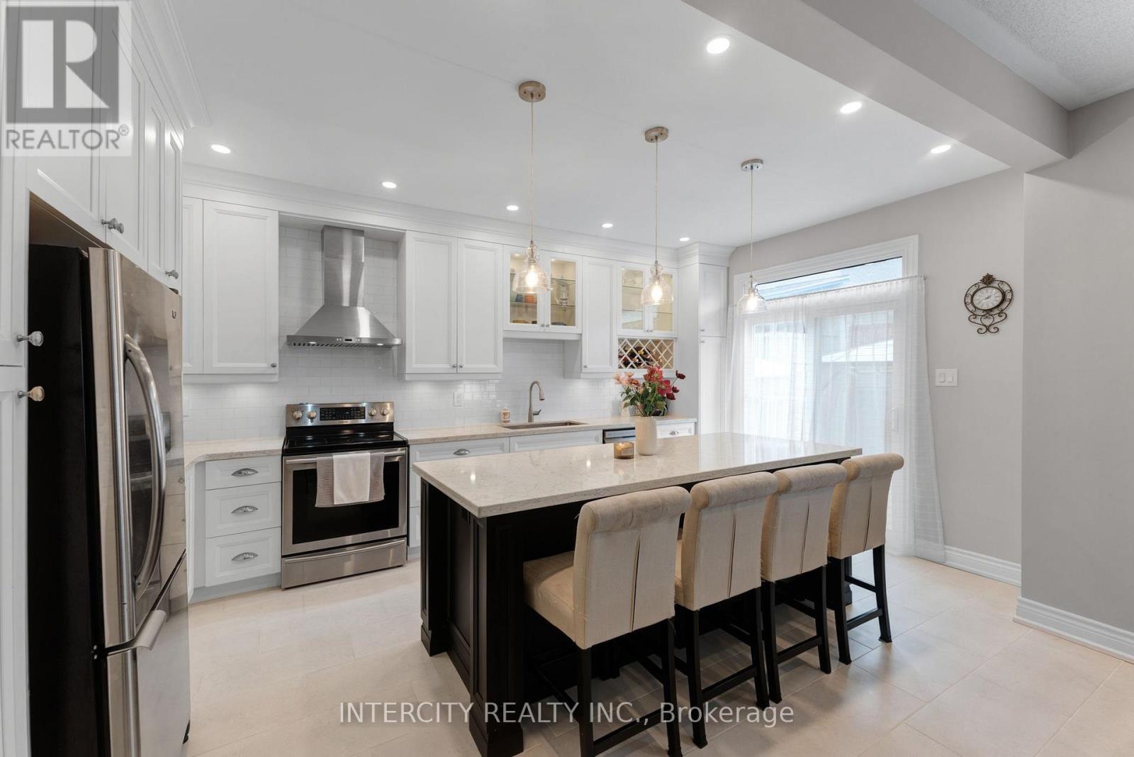 37 Redfinch Crescent, Vaughan, Ontario  L4H 2C5 - Photo 8 - N13718284