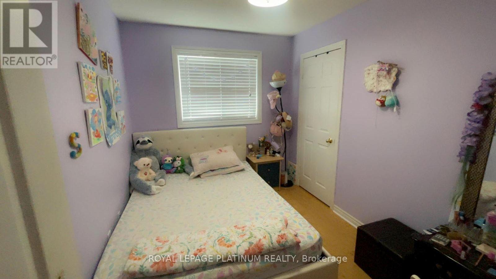 119 Violet Street, Barrie (Holly), Ontario  L4N 9M8 - Photo 10 - S13717792