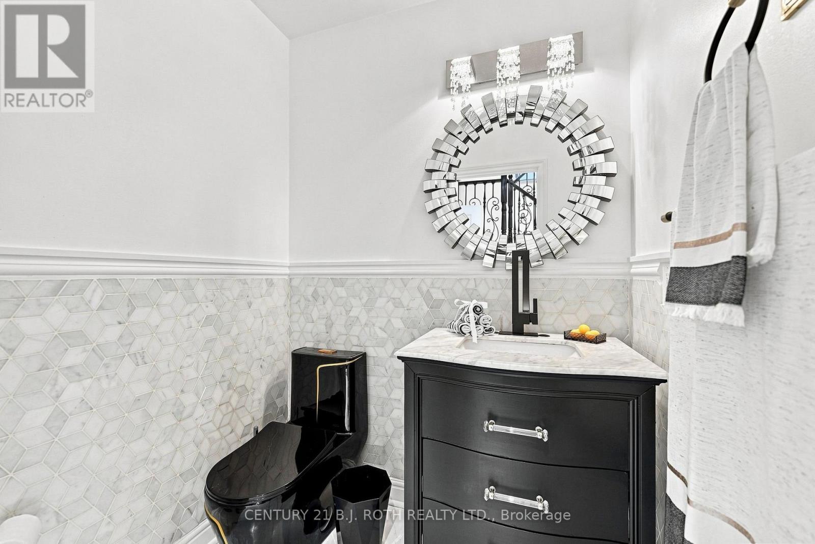 134 Sandringham Drive, Barrie (Innis-Shore), Ontario  L4M 0C9 - Photo 17 - S13718210