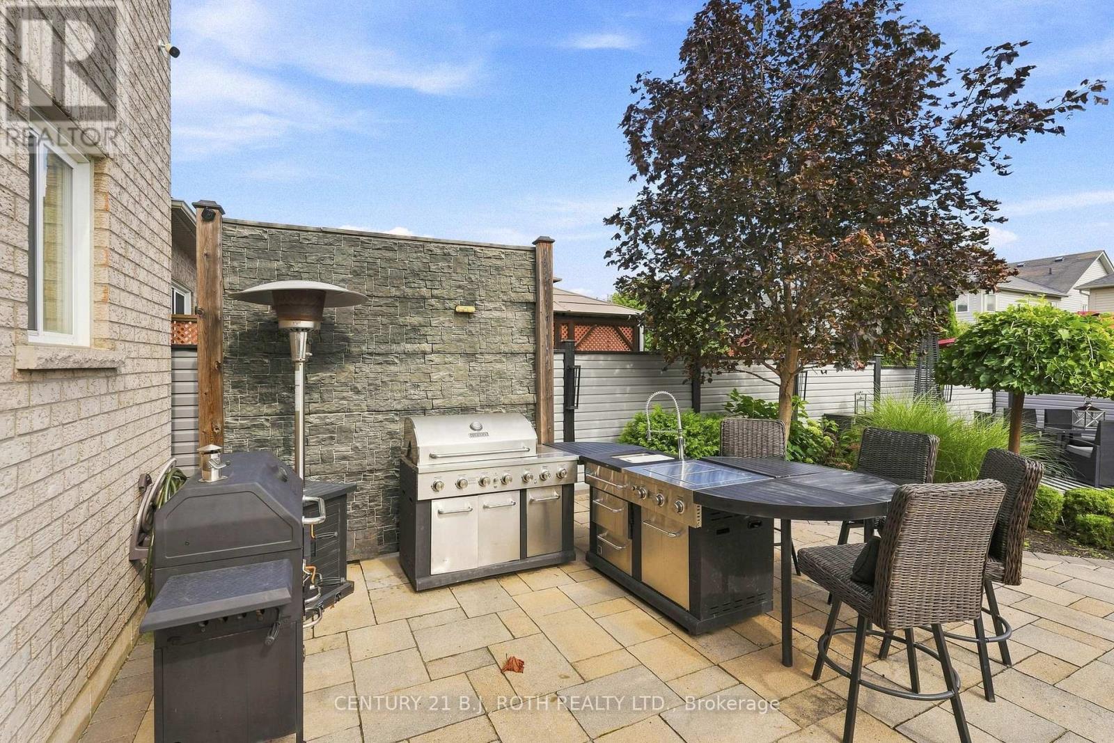 134 Sandringham Drive, Barrie (Innis-Shore), Ontario  L4M 0C9 - Photo 44 - S13718210