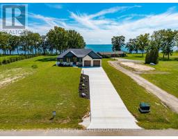 25 BLACK WALNUT DRIVE, Norfolk, Ontario