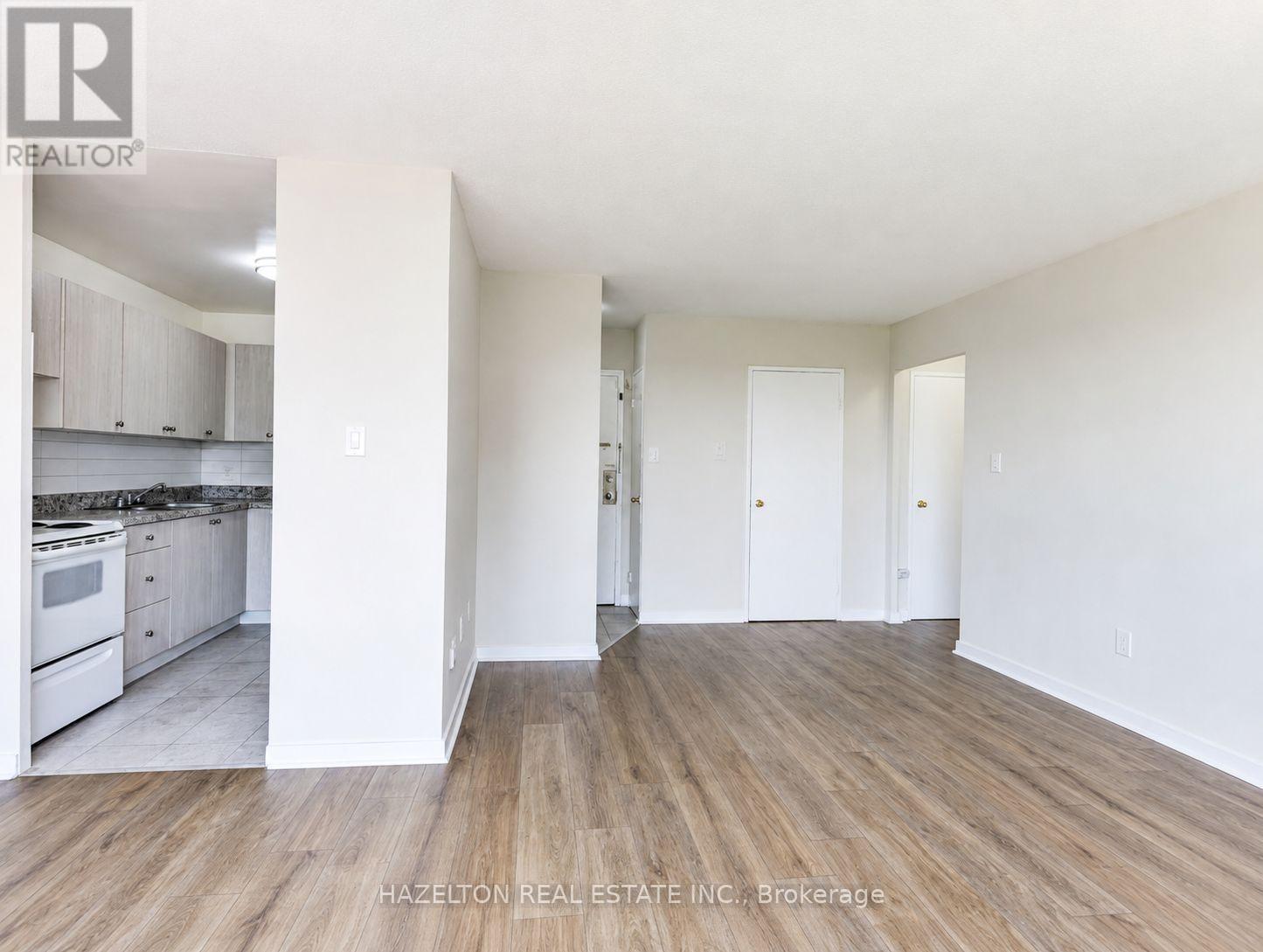 710 - 1901 Martin Grove Road, Toronto, Ontario  M9V 3T1 - Photo 2 - W13717838