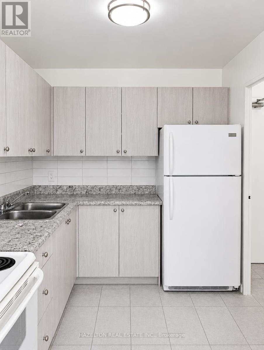 710 - 1901 Martin Grove Road, Toronto, Ontario  M9V 3T1 - Photo 7 - W13717838