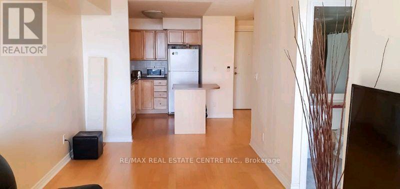 2023 - 3888 Duke Of York Boulevard, Mississauga, Ontario L5B 4P5 - Photo 12 - W13717856