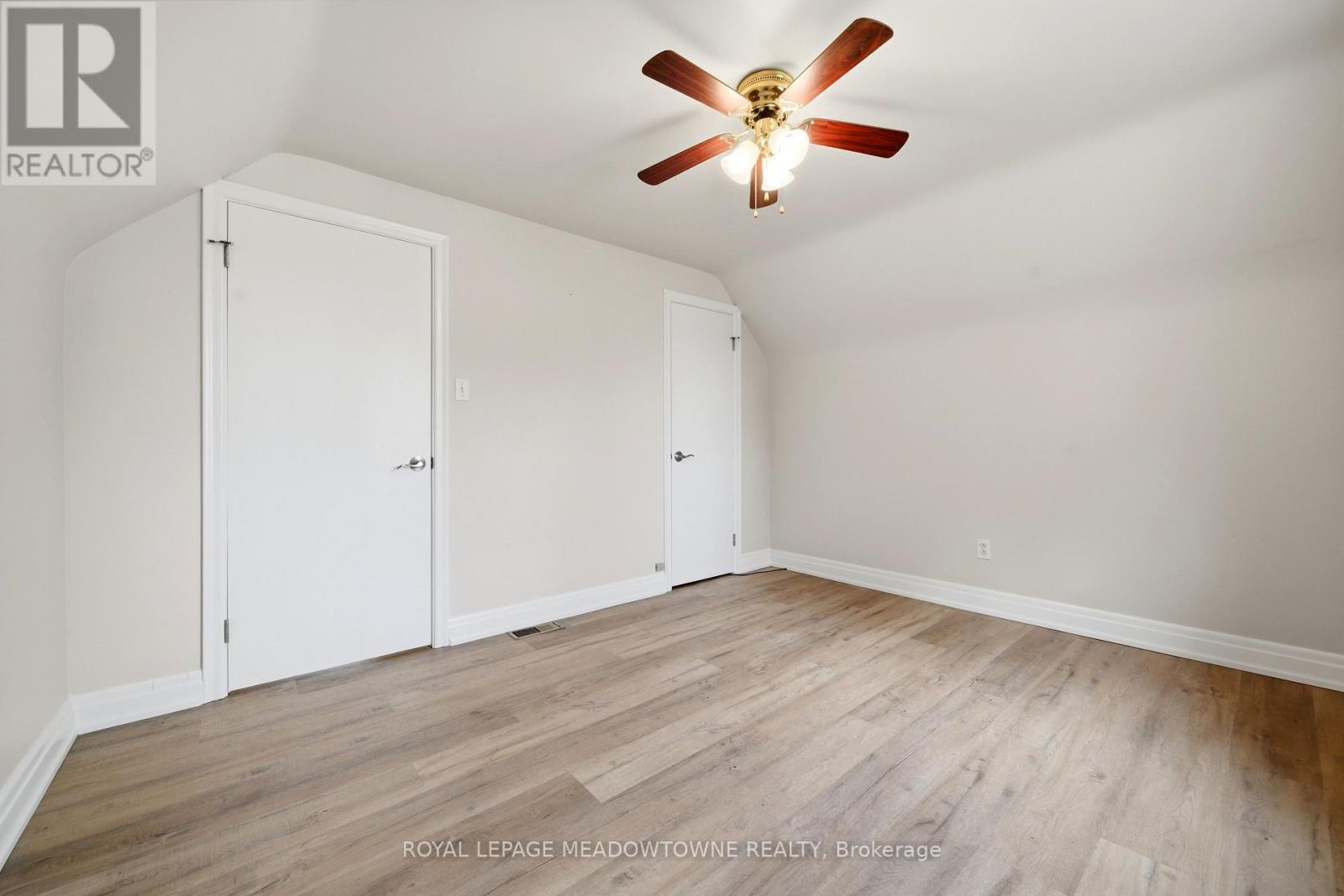 20 Delrex Boulevard, Halton Hills, Ontario  L7G 3X7 - Photo 23 - W13717888