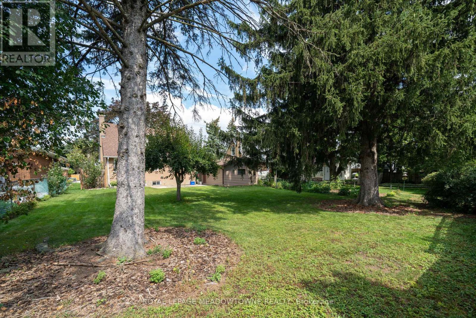 20 Delrex Boulevard, Halton Hills, Ontario  L7G 3X7 - Photo 31 - W13717888