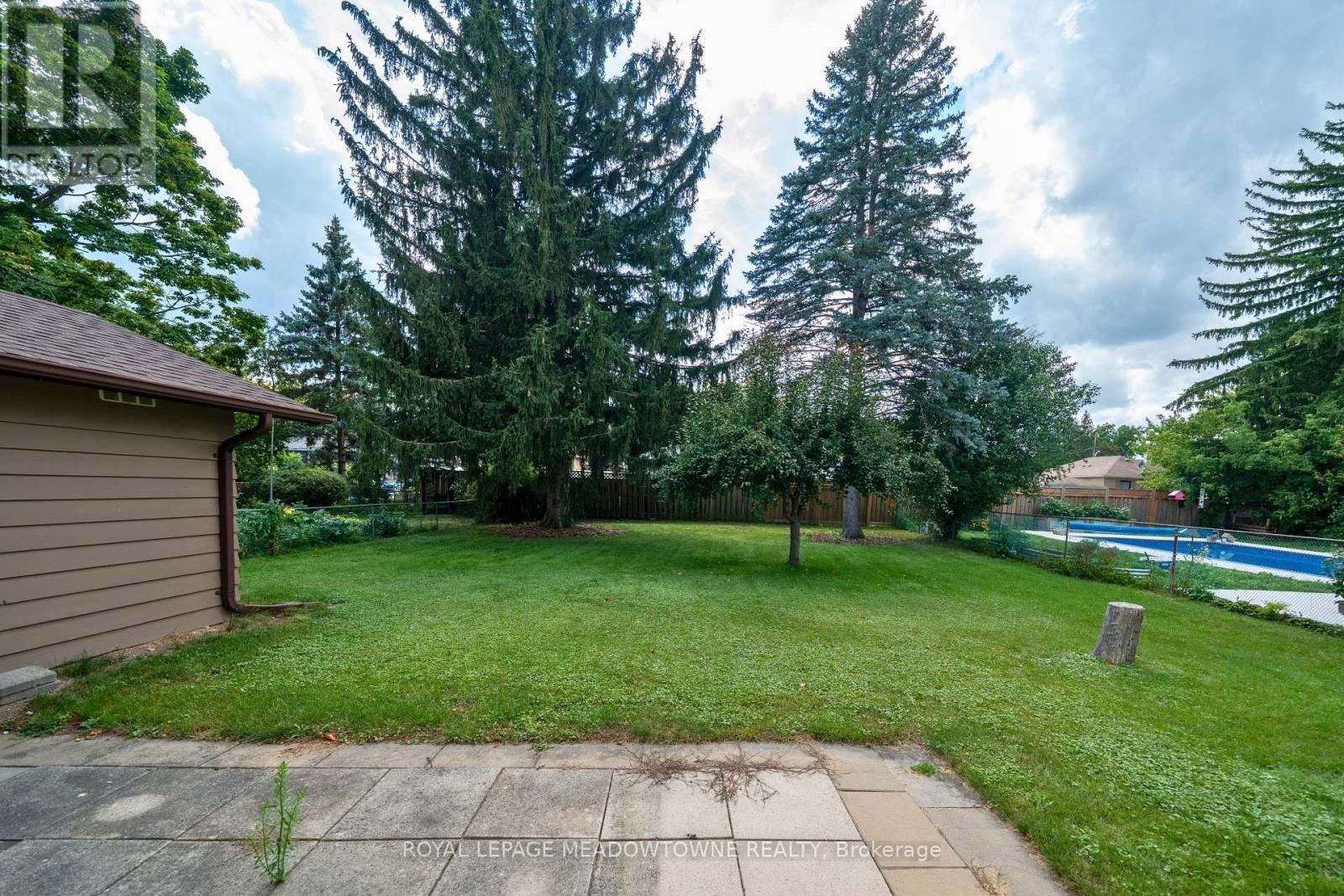20 Delrex Boulevard, Halton Hills, Ontario  L7G 3X7 - Photo 35 - W13717888