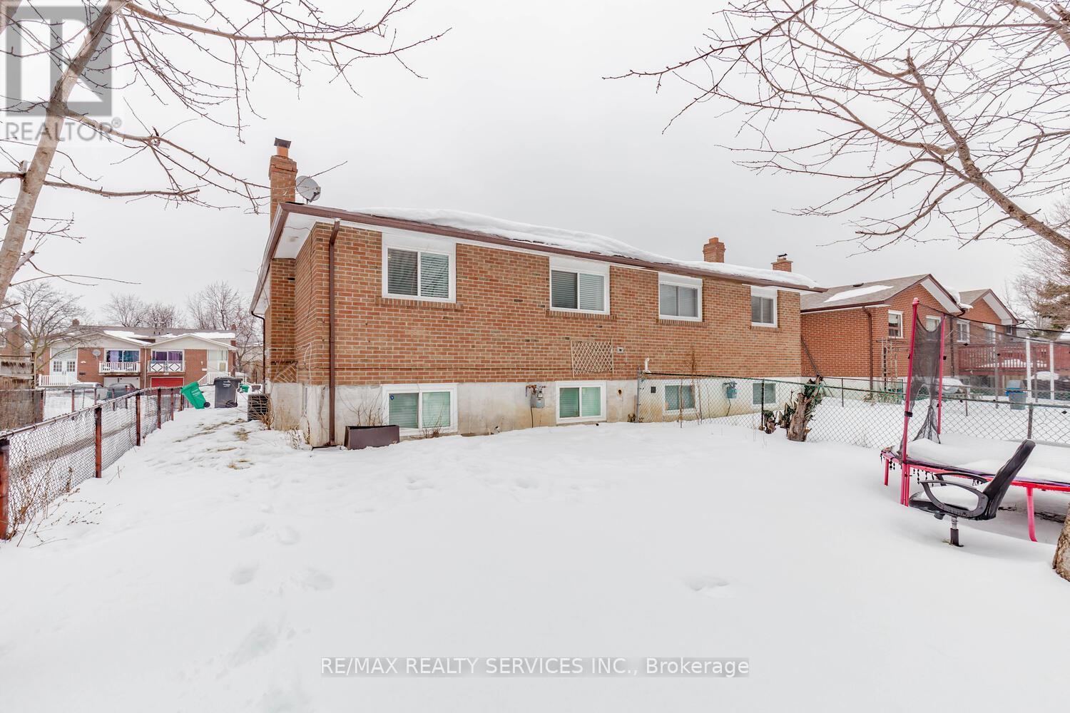 Basement - 127 Mill Street N, Brampton, Ontario  L6X 2P1 - Photo 15 - W13717908
