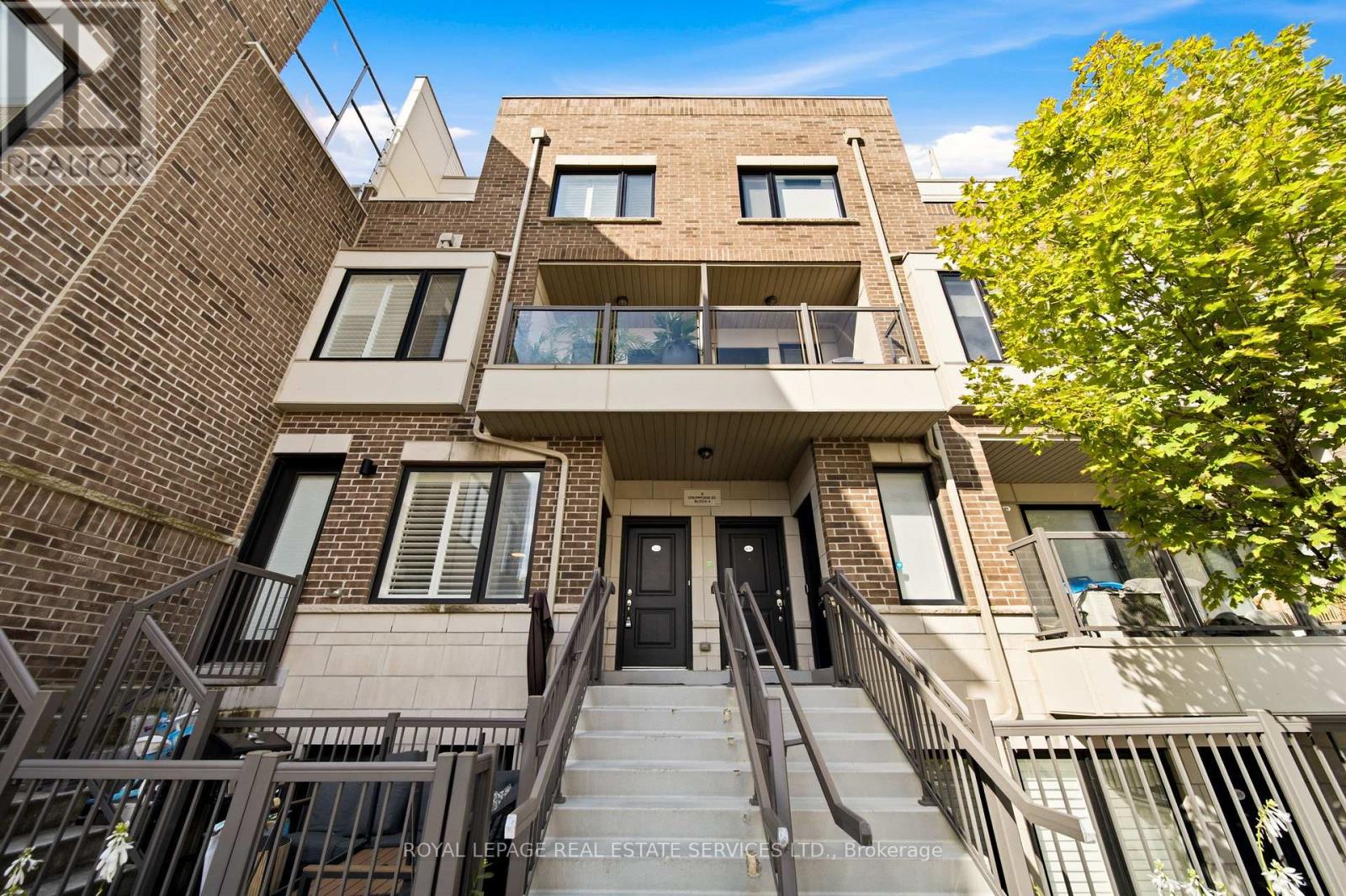 402 - 8 Drummond Street, Toronto, Ontario  M8V 1Y8 - Photo 2 - W13717920