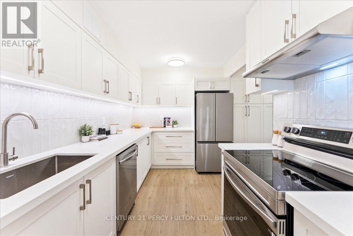 705 - 15 London Green Court, Toronto, Ontario  M3N 1K4 - Photo 17 - W13717960