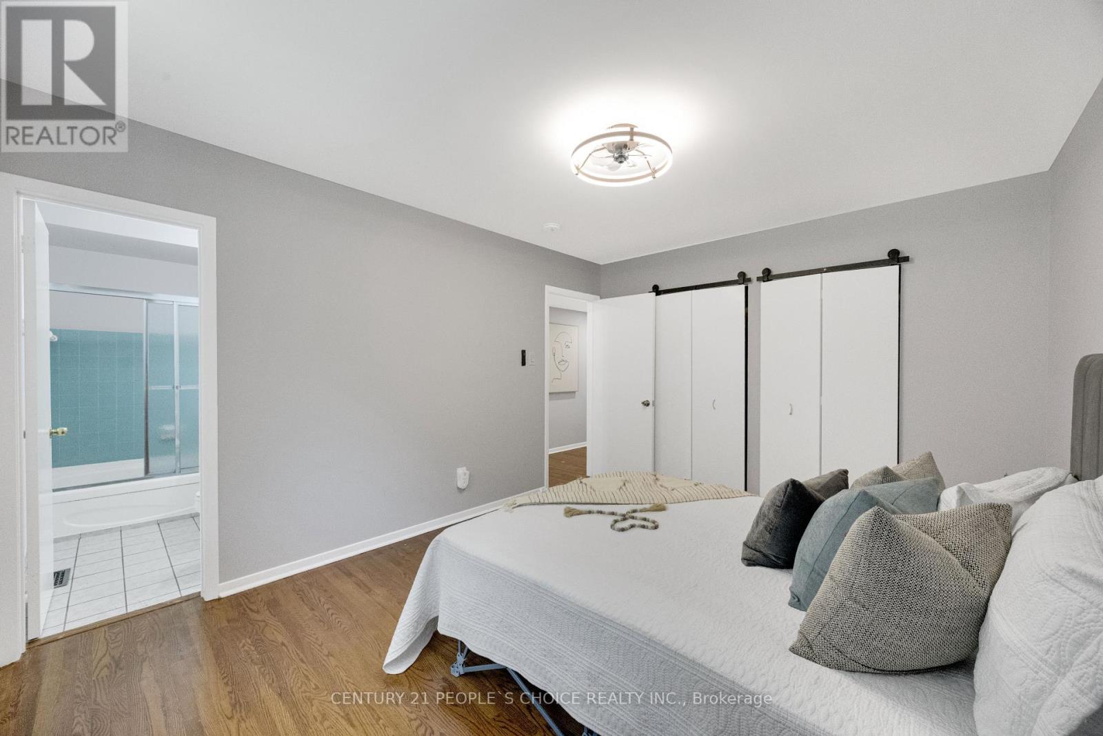 53 Brookland Drive W, Brampton, Ontario  L6T 2M7 - Photo 19 - W13718014