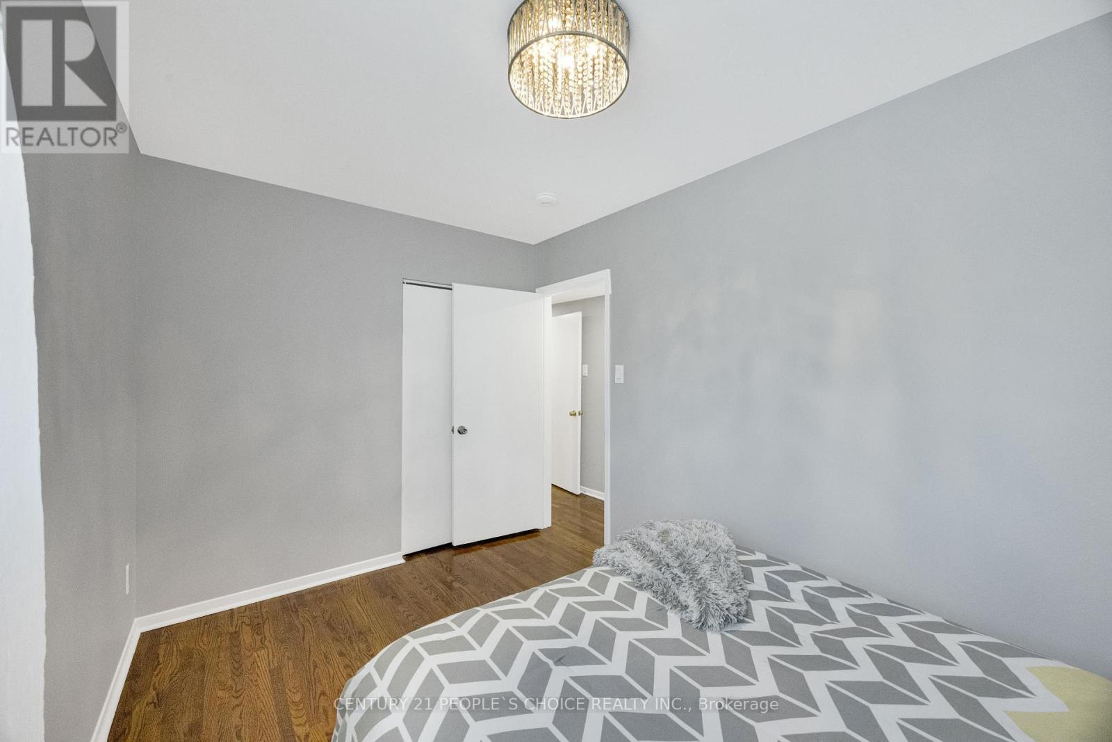 53 Brookland Drive W, Brampton, Ontario  L6T 2M7 - Photo 22 - W13718014