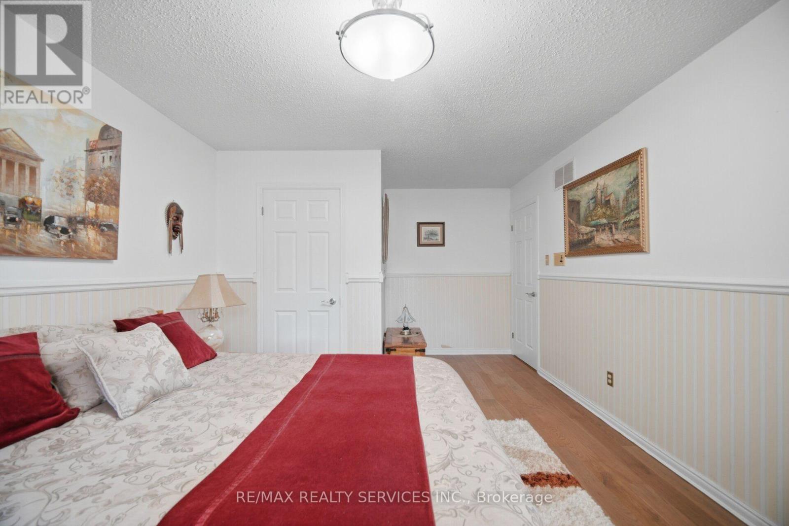 29 Christie Drive, Brampton, Ontario  L6Z 3J5 - Photo 35 - W13718032