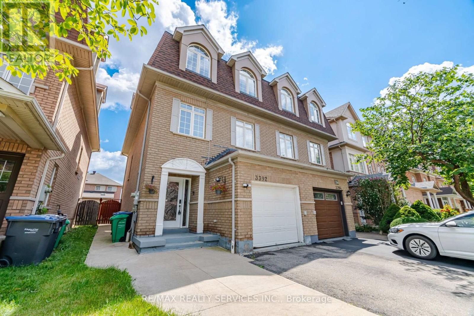 3392 Southwick Street, Mississauga, Ontario  L5M 7L5 - Photo 2 - W13718140