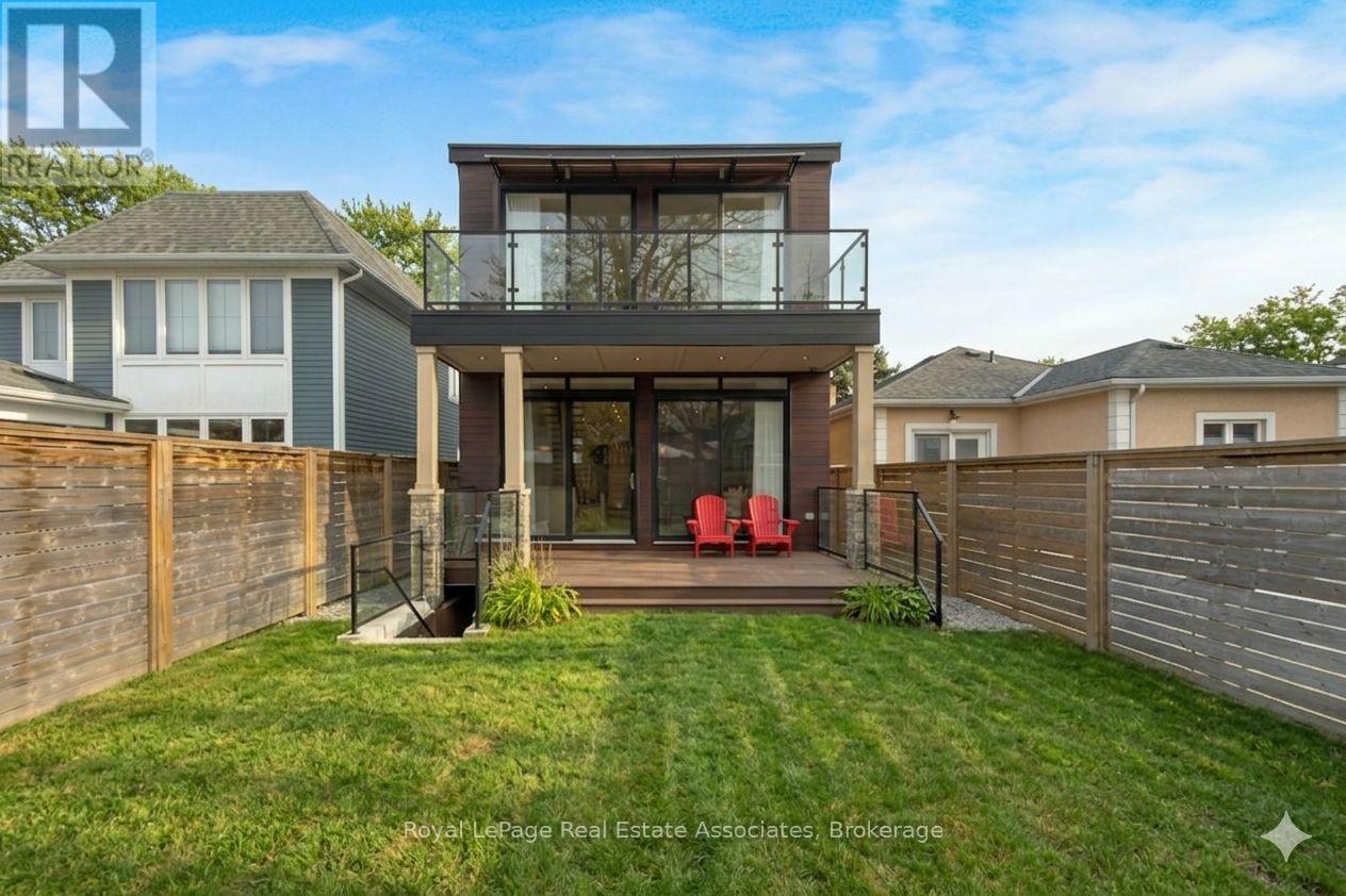 63 Troy Street, Mississauga, Ontario  L5G 1S6 - Photo 45 - W13718160
