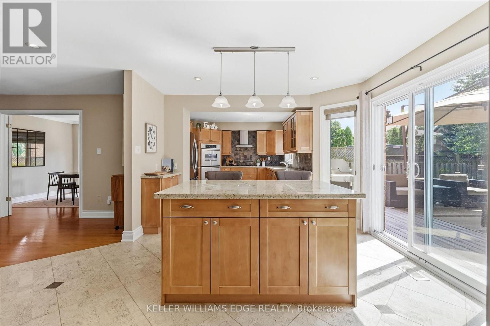 1472 Livery Lane, Oakville, Ontario  L6M 2Y8 - Photo 12 - W13718266