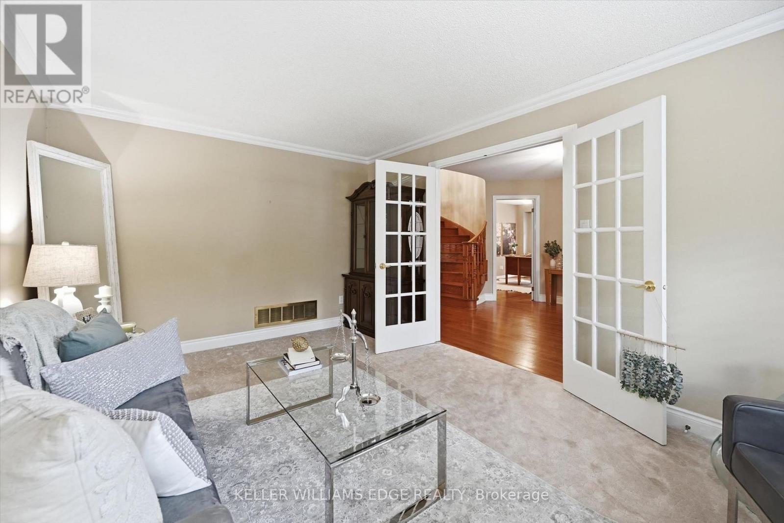 1472 Livery Lane, Oakville, Ontario  L6M 2Y8 - Photo 9 - W13718266
