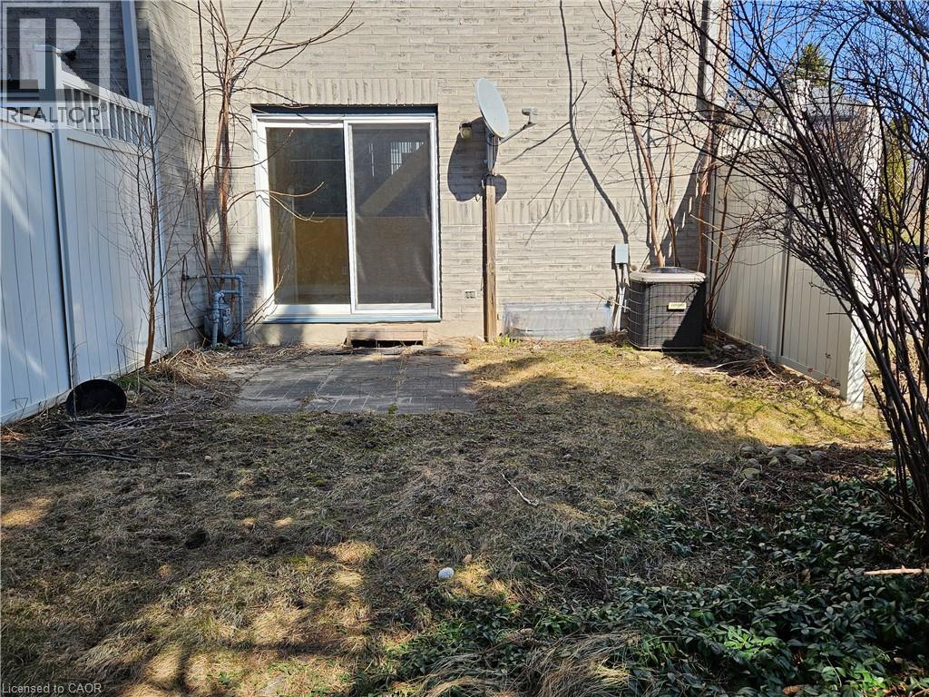 589 Beechwood Drive Unit# 43, Waterloo, Ontario  N2T 2K9 - Photo 34 - 40842491