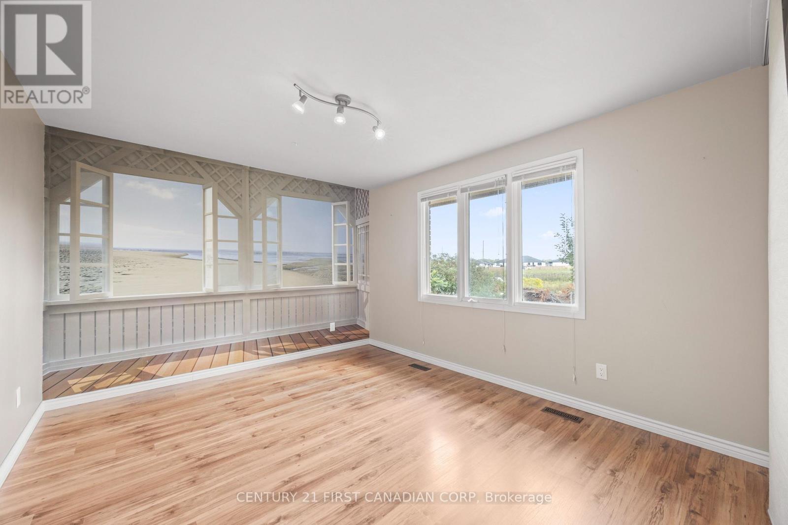 52 Gill Road, Lambton Shores, Ontario  N0M 1T0 - Photo 20 - X13718396