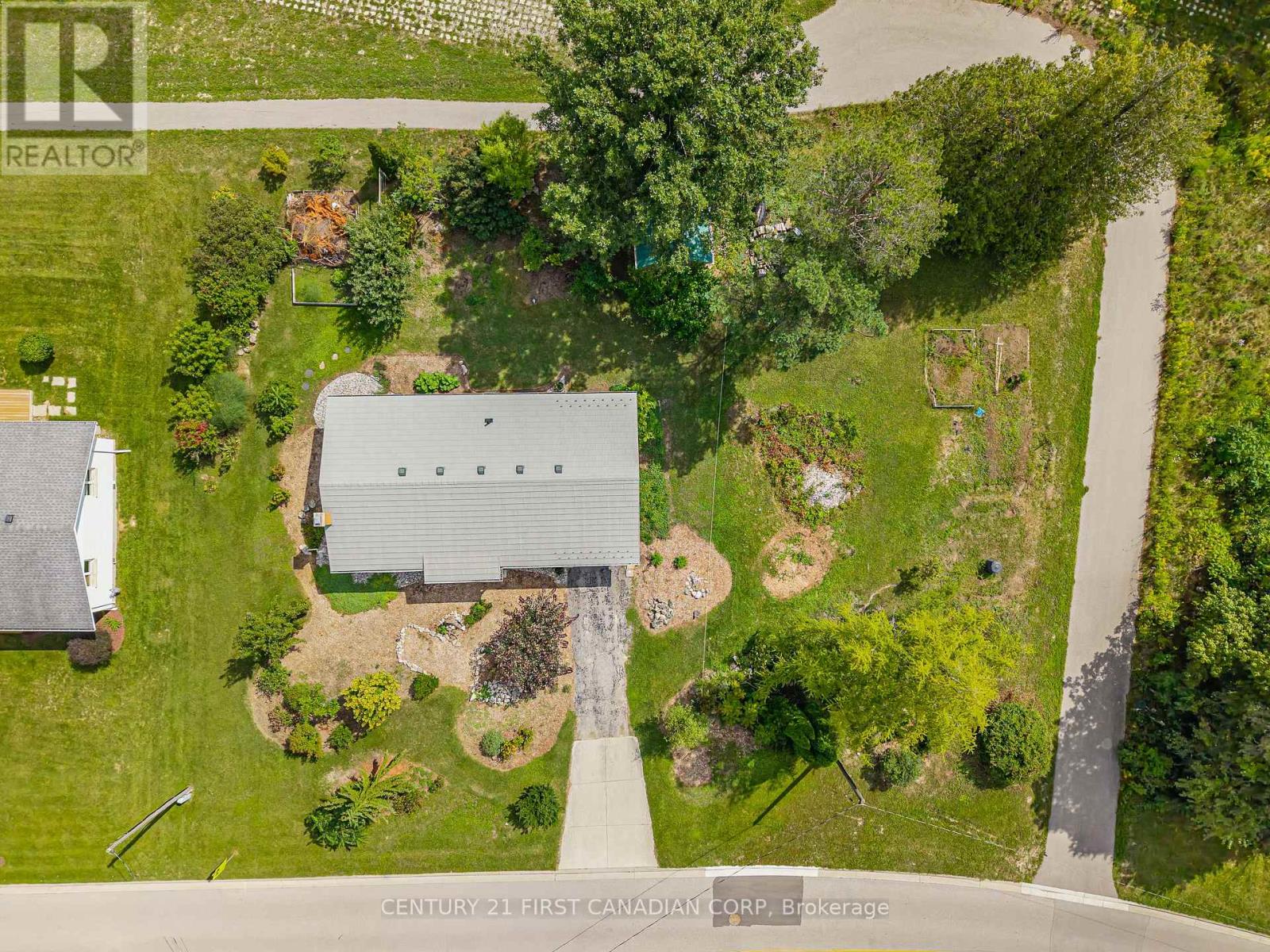 52 Gill Road, Lambton Shores, Ontario  N0M 1T0 - Photo 42 - X13718396